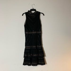 BRAND NEW Alice + Olivia Black Lace flared dress